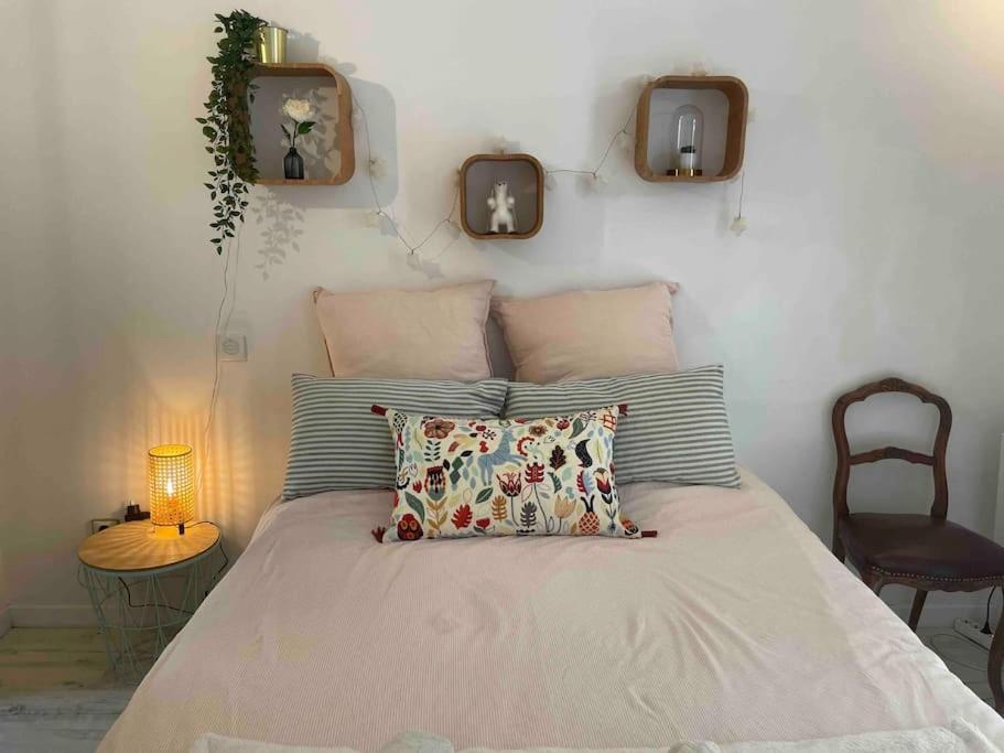 Charming Studio To Venelles 10 Minutes From Aix 외부 사진